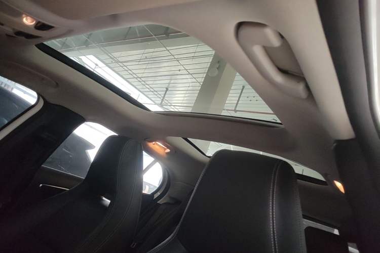 Used Mercedes-Benz GLA 2017 GLA 200 Fashion Model Headliner