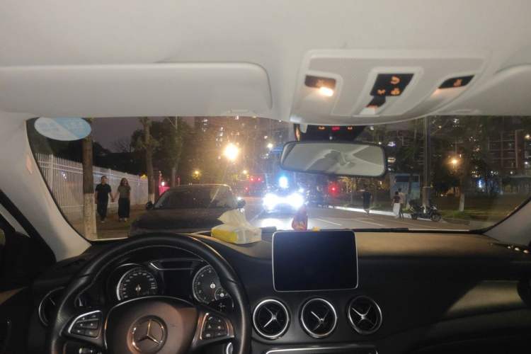 Used Mercedes-Benz GLA 2017 GLA 200 Sport Edition Headliner