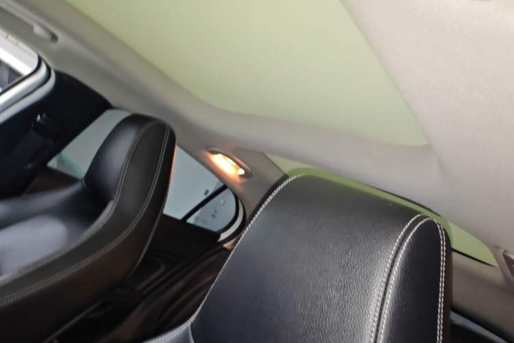 Used Mercedes-Benz GLA 2017 GLA 200 Fashion Model Headliner