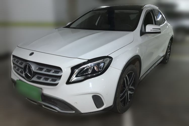 Used Mercedes-Benz GLA 2017 GLA 200 Fashion Model Guazi used car, China used car export, Used car for sale, Used cars, Cheapest cars for sale