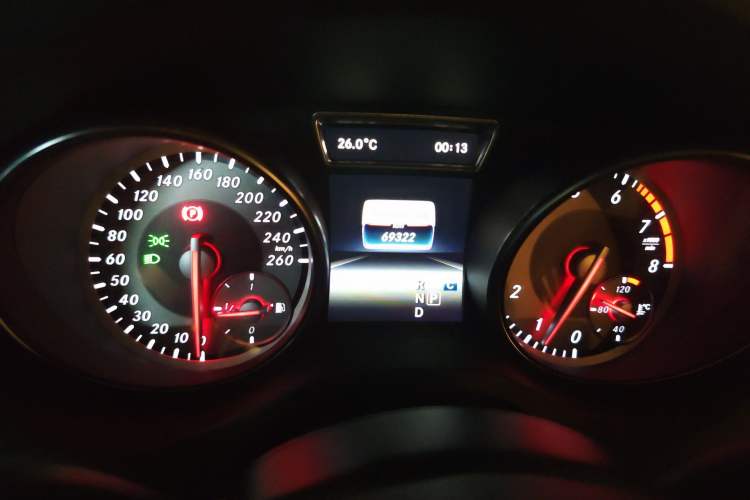 Used Mercedes-Benz GLA 2017 GLA 200 Sport Edition Instrument Cluster