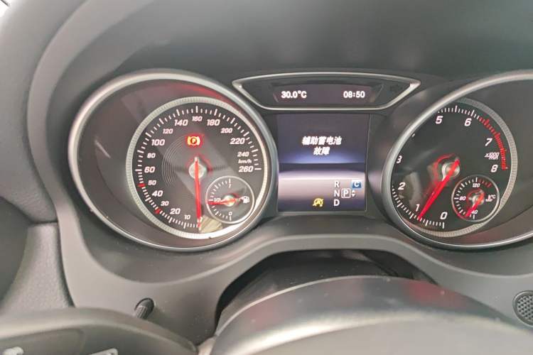 Used Mercedes-Benz GLA 2017 GLA 200 Fashion Model Instrument Cluster