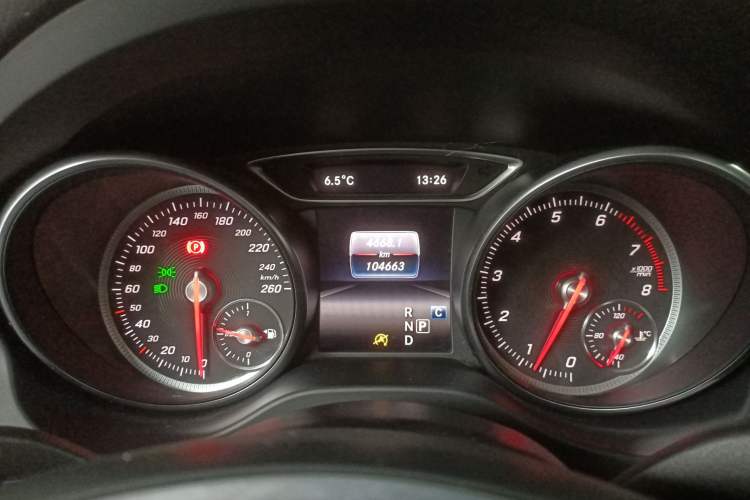 Used Mercedes-Benz GLA 2017 GLA 200 Sport Edition Instrument Cluster
