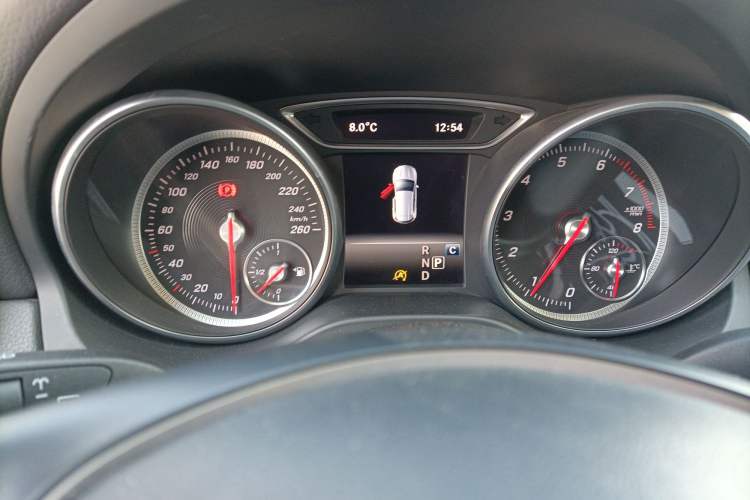 Used Mercedes-Benz GLA 2017 GLA 200 Sport Edition Instrument Cluster