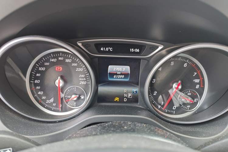 Used Mercedes-Benz GLA 2017 GLA 200 Sport Edition Instrument Cluster