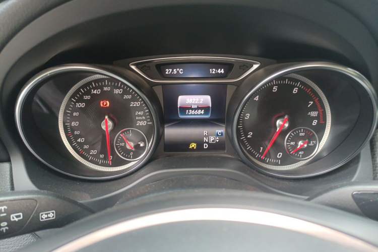 Used Mercedes-Benz GLA 2017 GLA 200 Sport Edition Instrument Cluster