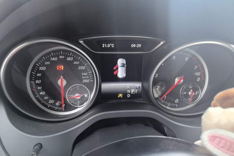 Used Mercedes-Benz GLA 2017 GLA 200 Sport Edition Instrument Cluster