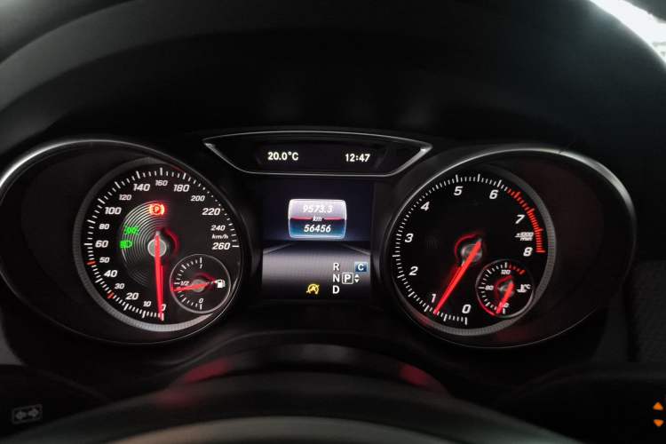 Used Mercedes-Benz GLA 2017 GLA 200 Sport Edition Instrument Cluster