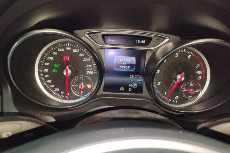 Used Mercedes-Benz GLA 2017 GLA 200 Sport Edition Instrument Cluster