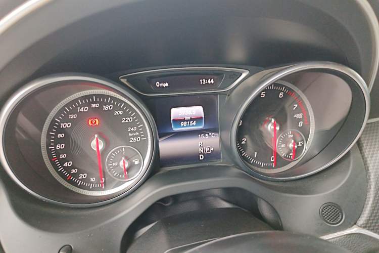Used Mercedes-Benz GLA 2017 GLA 200 Sport Edition Instrument Cluster