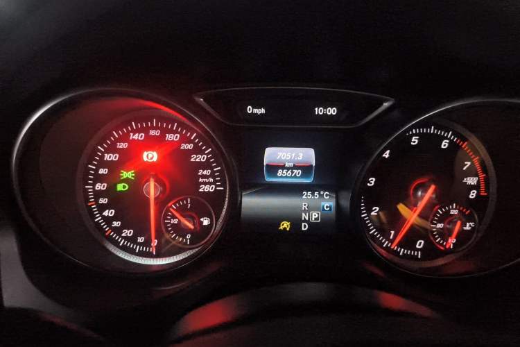 Used Mercedes-Benz GLA 2017 GLA 200 Fashion Model Instrument Cluster
