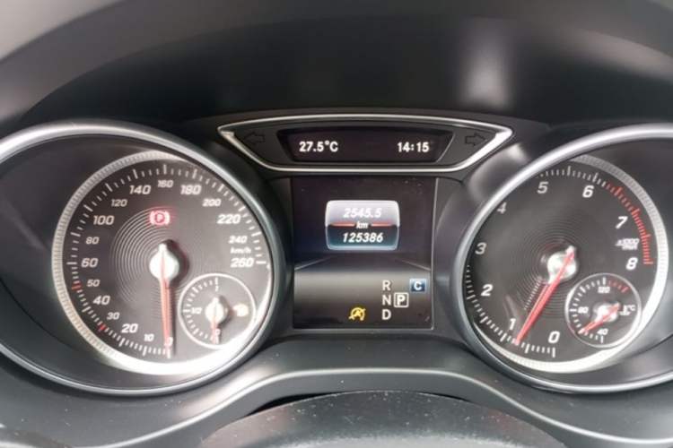 Used Mercedes-Benz GLA 2017 GLA 200 Sport Edition Instrument Cluster