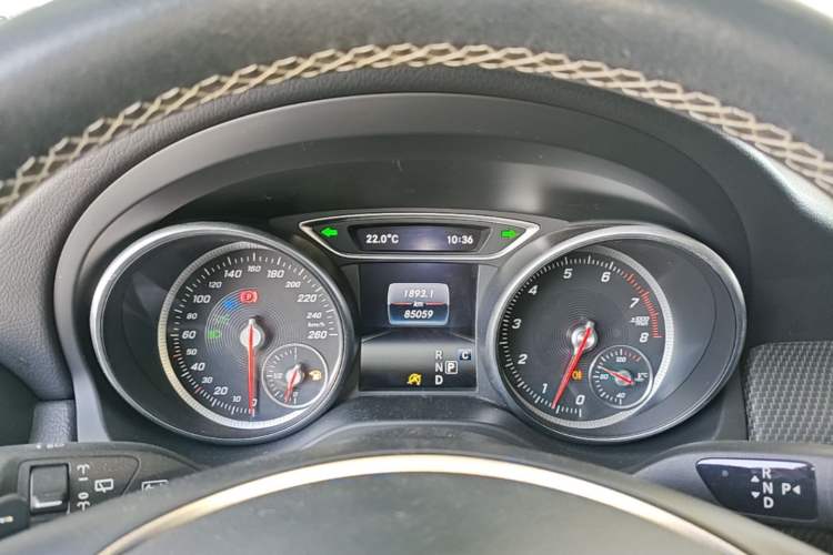 Used Mercedes-Benz GLA 2017 GLA 200 Sport Edition Instrument Cluster