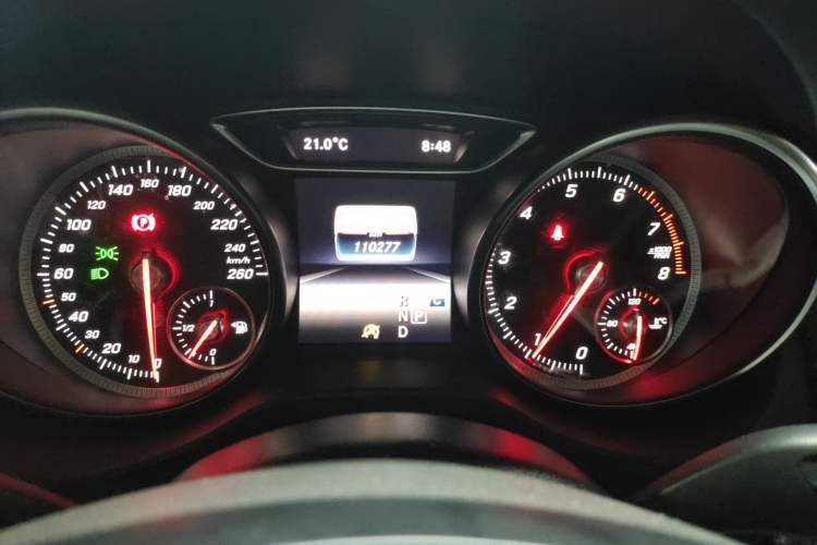 Used Mercedes-Benz GLA 2017 GLA 200 Fashion Model Instrument Cluster