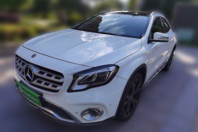 Used Mercedes-Benz GLA 2017 GLA 220 4MATIC Fashion Model