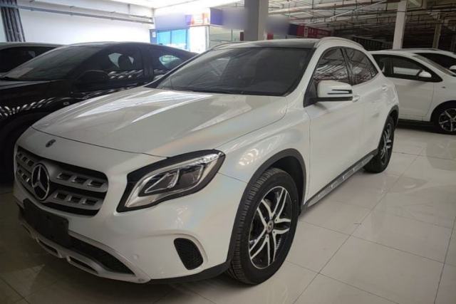 Mercedes-Benz GLA 2017 GLA 200 Fashion Model usado