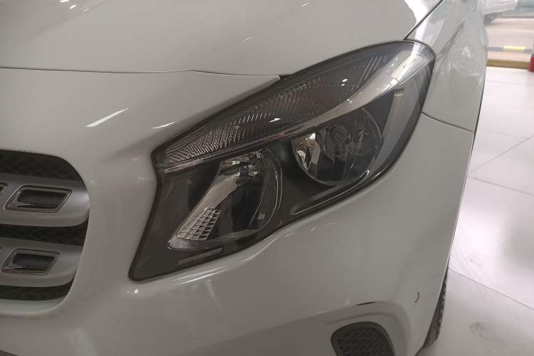 Used Mercedes-Benz GLA 2017 GLA 200 Sport Edition Left Front Headlight