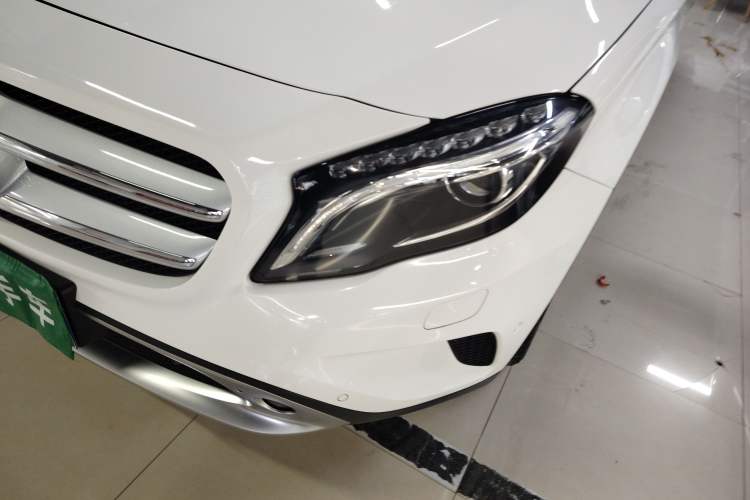 Used Mercedes-Benz GLA 2017 GLA 220 4MATIC Fashion Model Left Front Headlight