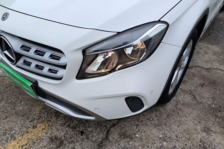 Used Mercedes-Benz GLA 2017 GLA 200 Sport Edition Left Front Headlight