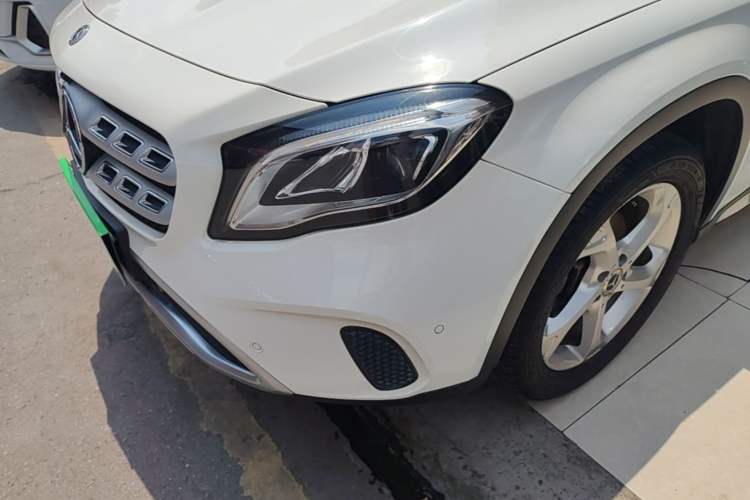 Used Mercedes-Benz GLA 2017 GLA 200 Sport Edition Left Front Headlight
