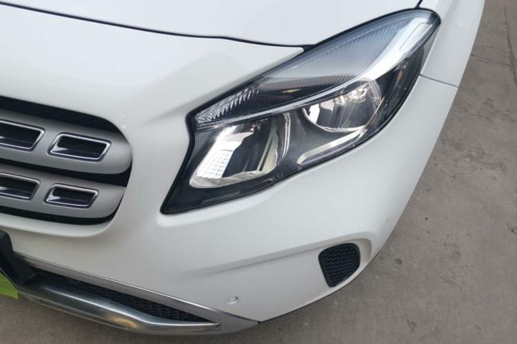 Used Mercedes-Benz GLA 2017 GLA 200 Sport Edition Left Front Headlight