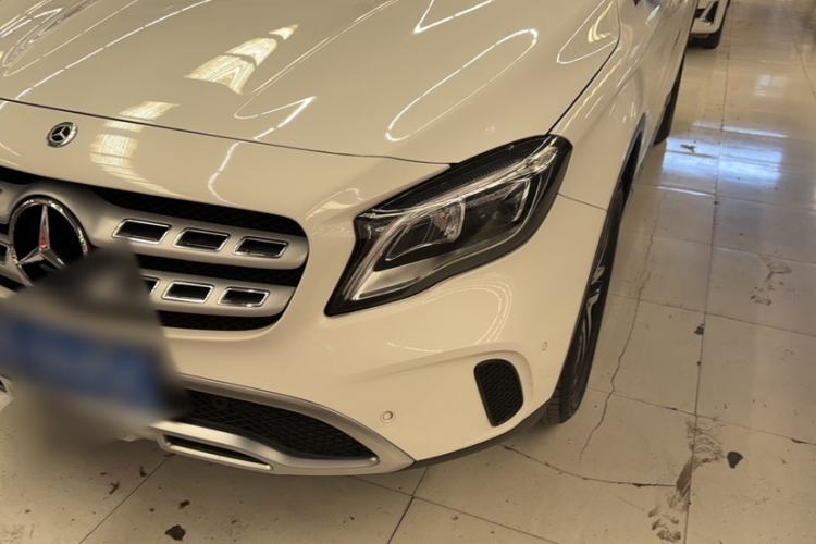 Used Mercedes-Benz GLA 2017 GLA 200 Fashion Model Left Front Headlight