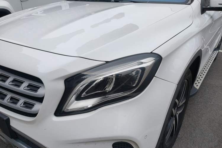 Used Mercedes-Benz GLA 2017 GLA 200 Fashion Model Left Front Headlight