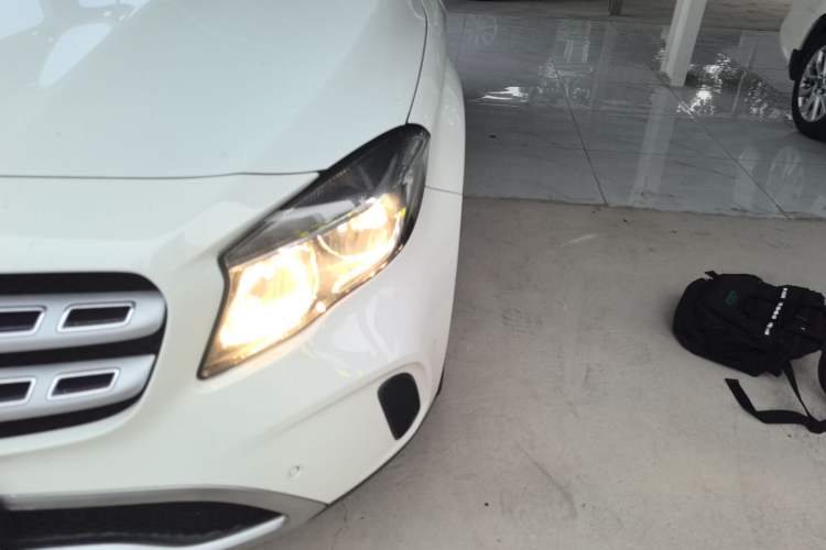 Used Mercedes-Benz GLA 2017 GLA 200 Sport Edition Left Front Headlight