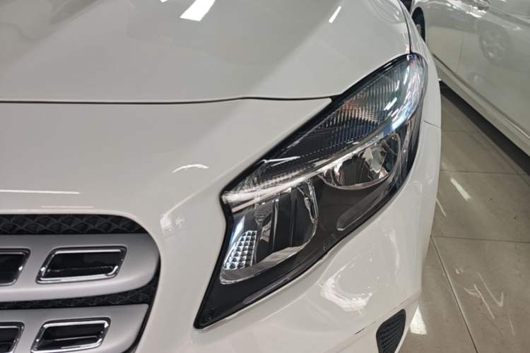 Used Mercedes-Benz GLA 2017 GLA 200 Sport Edition Left Front Headlight