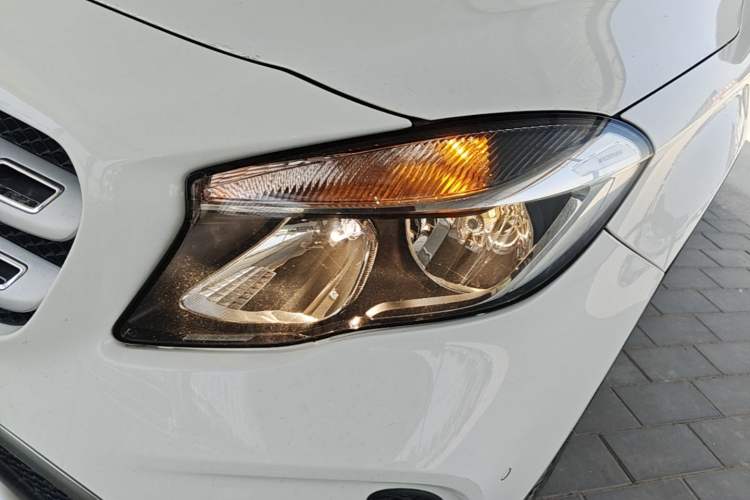 Used Mercedes-Benz GLA 2017 GLA 200 Sport Edition Left Front Headlight