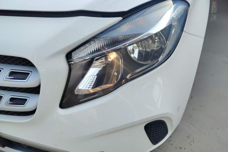 Used Mercedes-Benz GLA 2017 GLA 200 Sport Edition Left Front Headlight