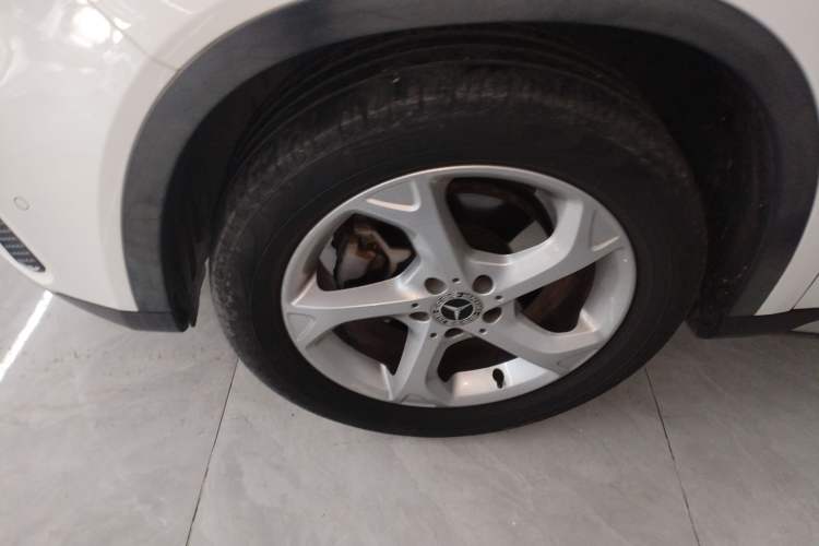 Used Mercedes-Benz GLA 2017 GLA 200 Sport Edition Left Front Wheel Hub