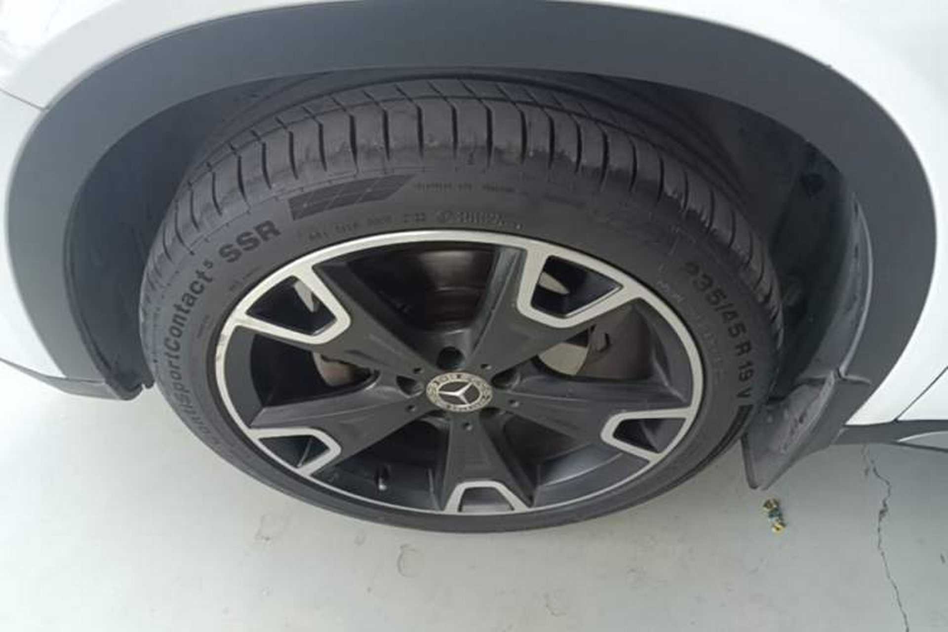 Used Mercedes-Benz GLA 2017 GLA 220 4MATIC Fashion Model Left Front Wheel Hub