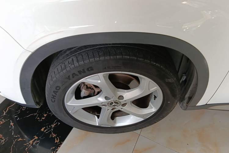 Used Mercedes-Benz GLA 2017 GLA 200 Sport Edition Left Front Wheel Hub