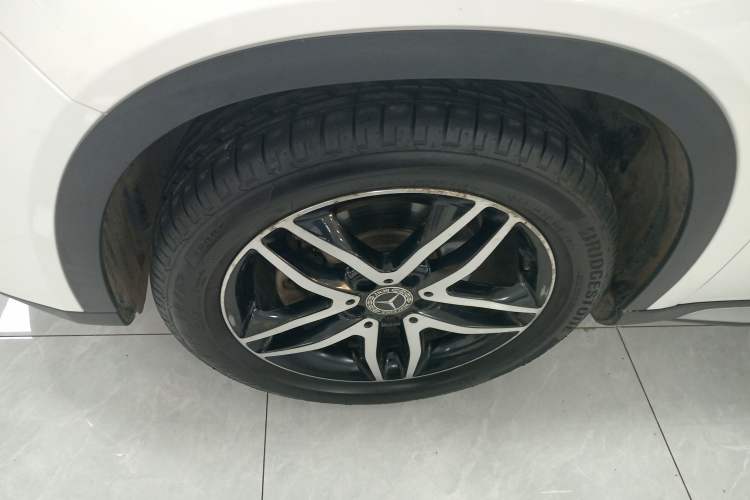 Used Mercedes-Benz GLA 2017 GLA 200 Fashion Model Left Front Wheel Hub