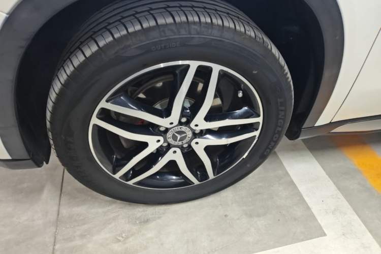 Used Mercedes-Benz GLA 2017 GLA 200 Fashion Model Left Front Wheel Hub