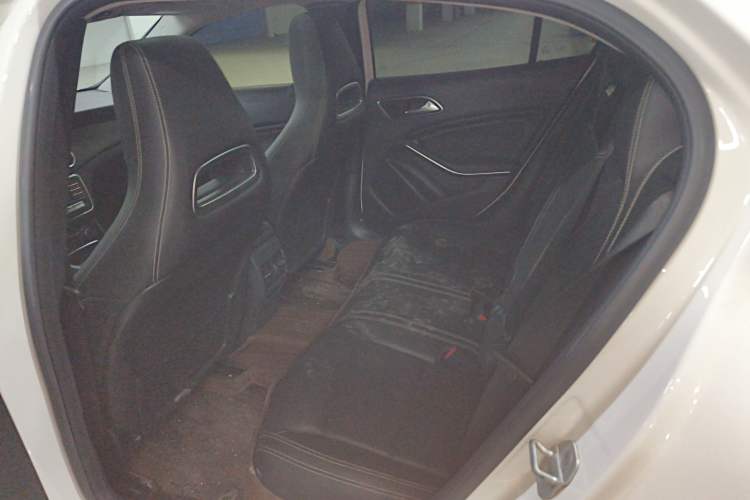 Used Mercedes-Benz GLA 2017 GLA 200 Sport Edition Left Rear Seat