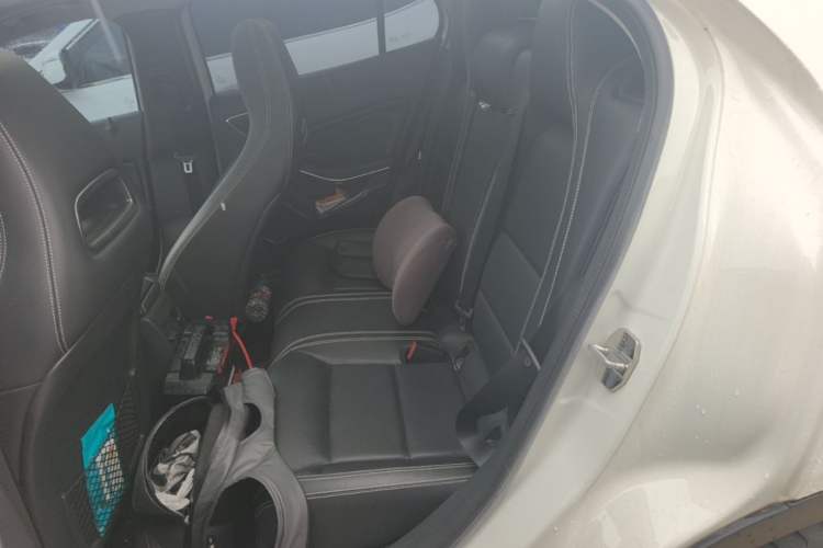 Used Mercedes-Benz GLA 2017 GLA 200 Sport Edition Left Rear Seat