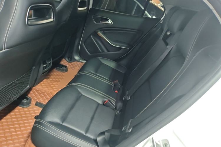 Used Mercedes-Benz GLA 2017 GLA 200 Sport Edition Left Rear Seat