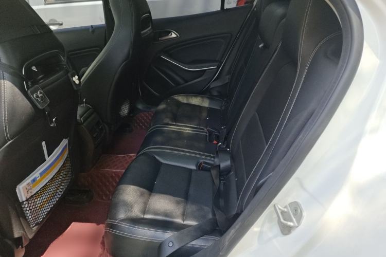 Used Mercedes-Benz GLA 2017 GLA 200 Sport Edition Left Rear Seat