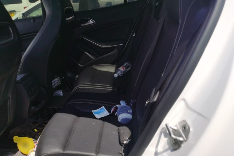Used Mercedes-Benz GLA  Left Rear Seat