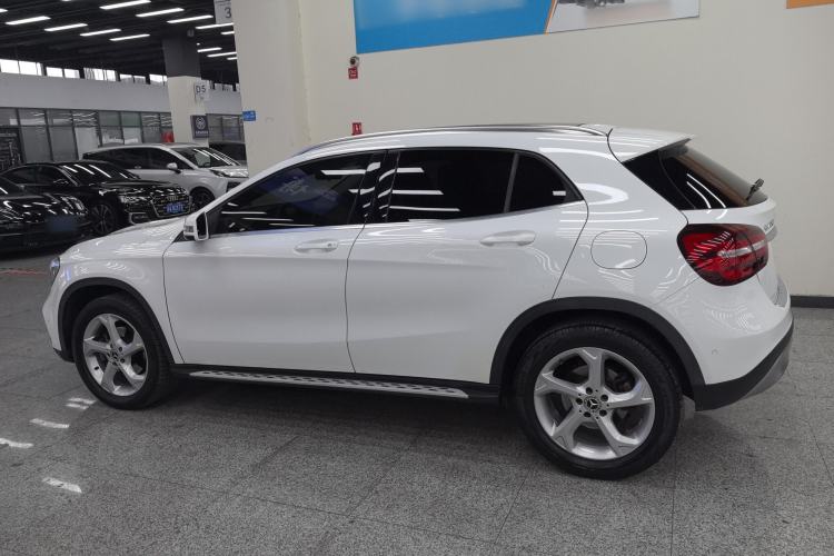 Used Mercedes-Benz GLA 2017 GLA 200 Sport Edition Left Side