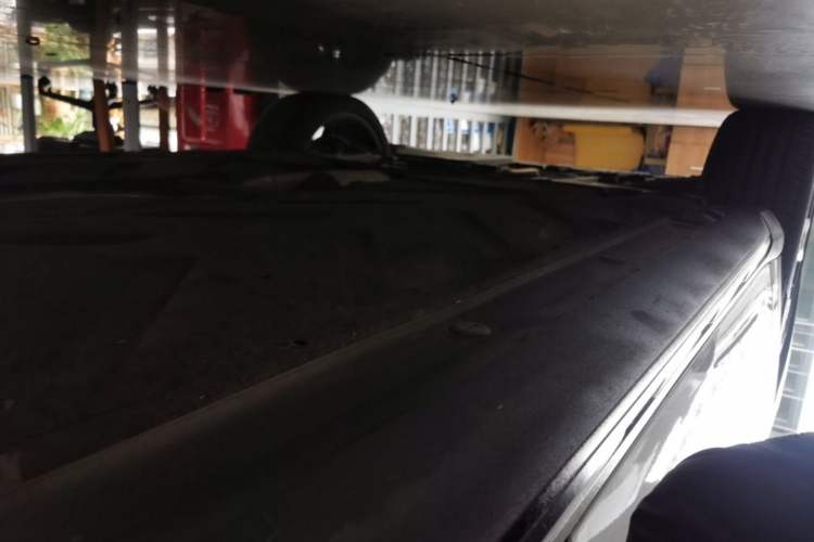 Used Mercedes-Benz GLA 2017 GLA 220 4MATIC Fashion Model Left Side Sill