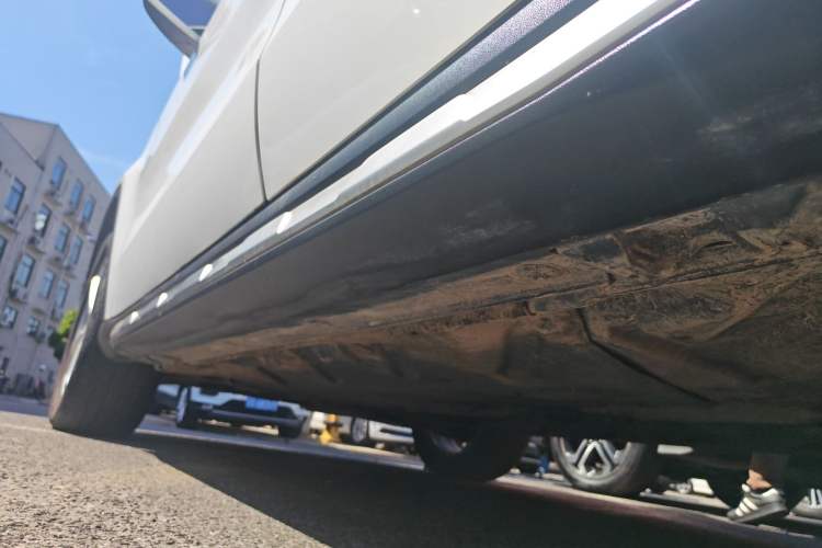 Used Mercedes-Benz GLA 2017 GLA 200 Sport Edition Left Side Sill