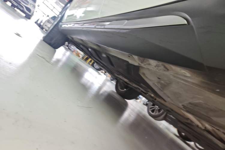 Used Mercedes-Benz GLA 2017 GLA 200 Sport Edition Left Side Sill