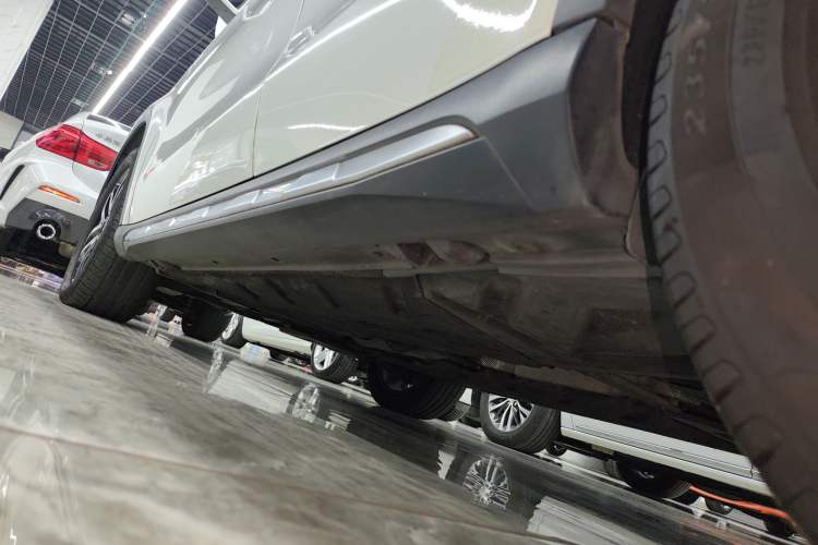 Used Mercedes-Benz GLA 2017 GLA 200 Fashion Model Left Side Sill
