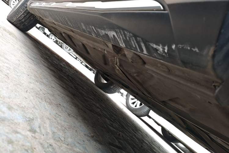 Used Mercedes-Benz GLA 2017 GLA 200 Sport Edition Left Side Sill