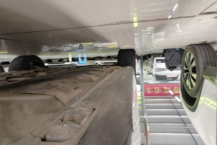 Used Mercedes-Benz GLA 2017 GLA 200 Fashion Model Left Side Sill