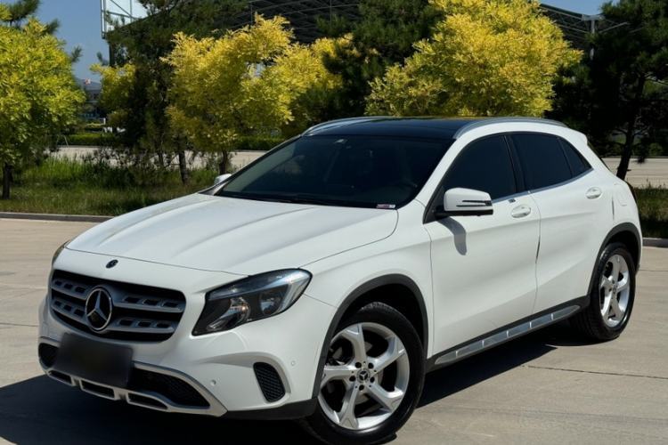 Used Mercedes-Benz GLA 2017 GLA 200 Sport Edition Guazi used car, China used car export, Used car for sale, Used  cars, Cheapest cars for sale