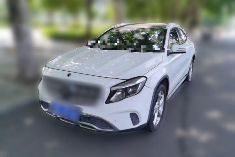 Used Mercedes-Benz GLA 2017 GLA 200 Sport Edition Guazi used car, China used car export, Used car for sale, Used  cars, Cheapest cars for sale